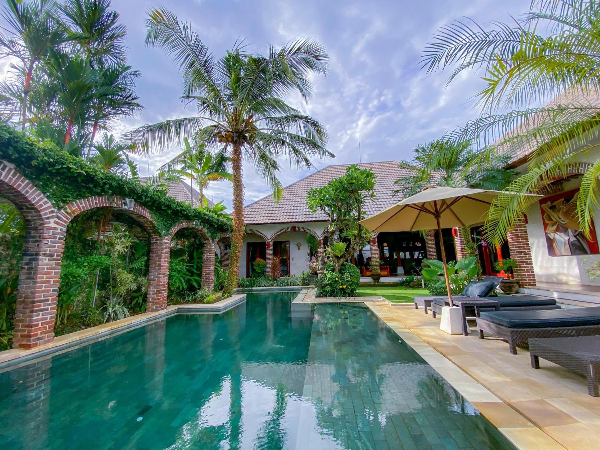 Bali Dyana Villas Семиняк Екстериор снимка