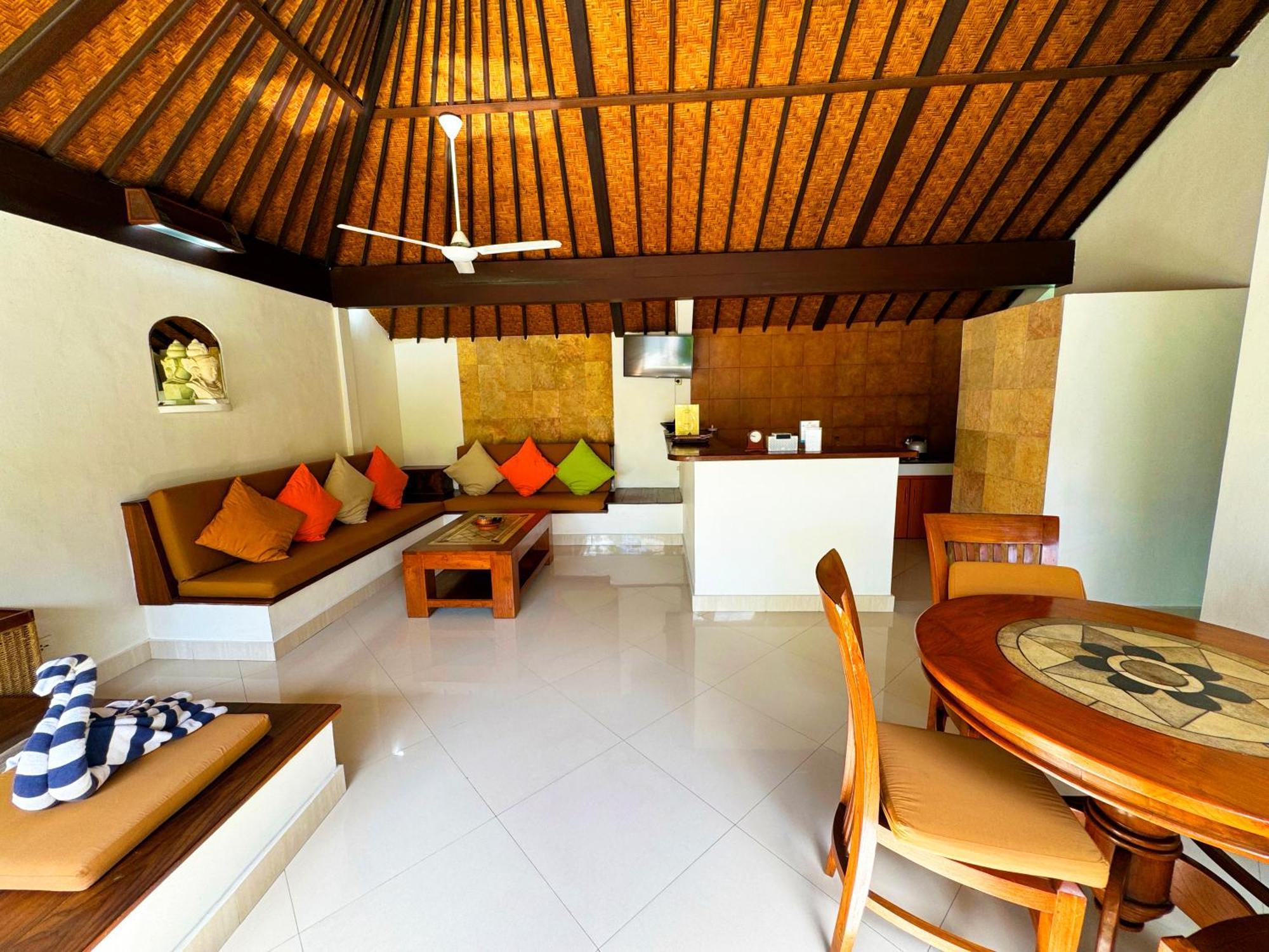 Bali Dyana Villas Семиняк Екстериор снимка